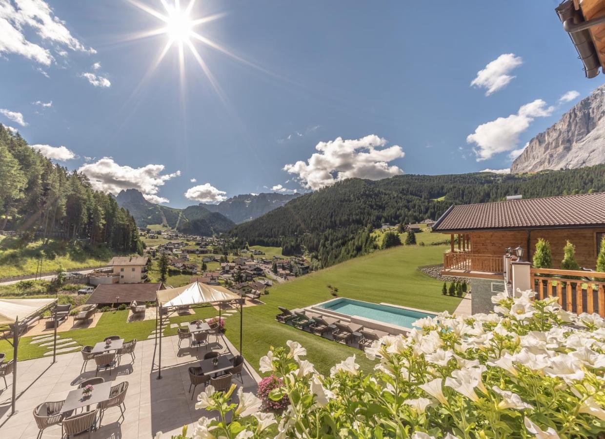 Hotel Rodella Selva di Val Gardena Exterior foto