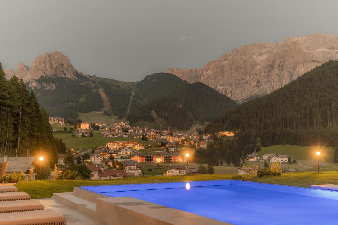Hotel Rodella Selva di Val Gardena Exterior foto