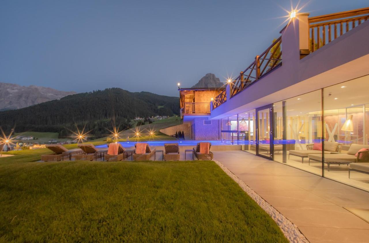 Hotel Rodella Selva di Val Gardena Exterior foto