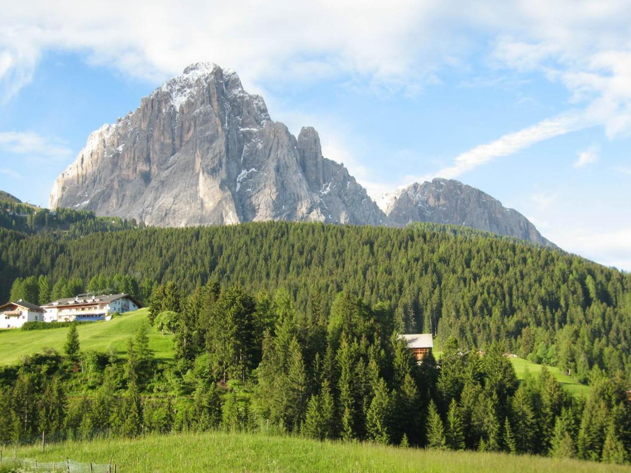 Hotel Rodella Selva di Val Gardena Exterior foto